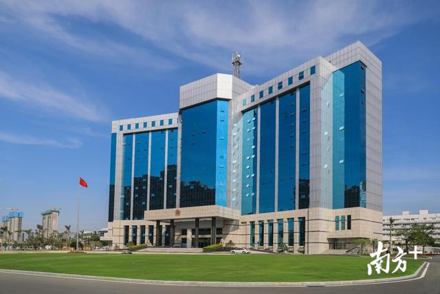 斩断“两卡”产业链，珠海警方强力推进“断卡”行动