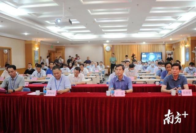 携手并进，共筑智慧路！梅州签订“5G智慧公路”战略合作协议