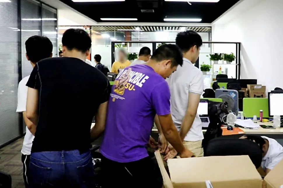 刚买的手机收不到验证码？警方一查……