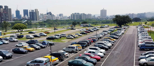 手机号还敢留在挡风玻璃处，又一新骗术来袭，不少车主已中招，你呢？