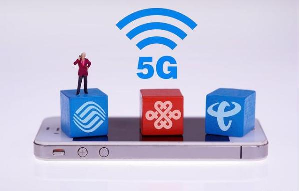 1266万人逃离联通，836万移动用户携号转网，电信下迷魂汤了？你喜欢哪个？