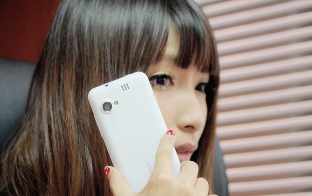 手机号码在线办理？微信要挑战3大运营商了，SIM卡或被取代！