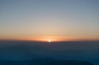 手机号中的四连炸弹号会给你带来什么样的影响？