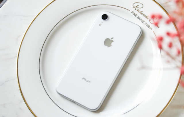 被误认为已经淘汰的手机,配置完全落伍,为何销量却一直在涨?