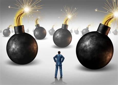 900亿大骗局!A股通信行业正遭遇百亿连环爆雷