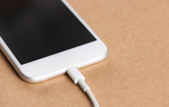 手机充电的三个误区，你中招了吗