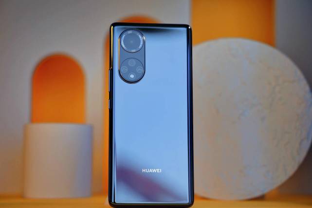 华为手机虽然很好，但也不能胡乱买，这三款值得入手