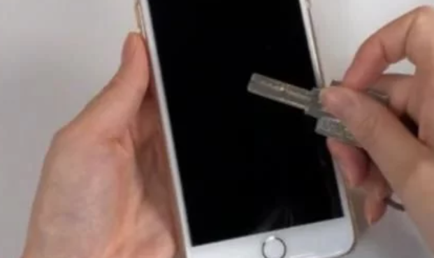 手机不能和这4样东西放一起，你知道的吗