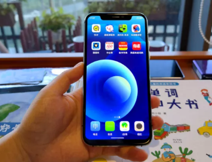 “自律”击退“沉迷”:IPRO学生手机 P100体验已出